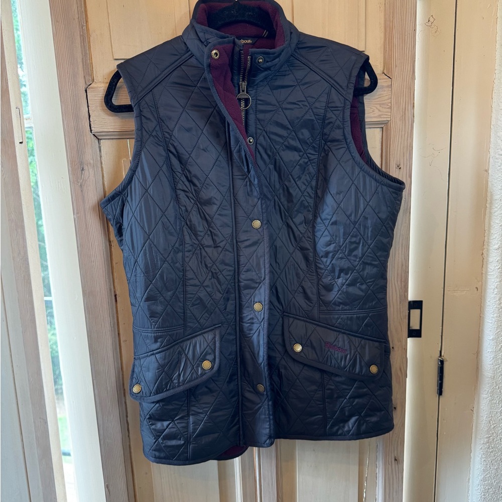 Barbour Navy Quilted Sleeveless Vest with Burgundy Lining